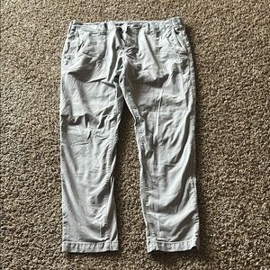 American Eagle Outfitters Gray Chinos Essential Style